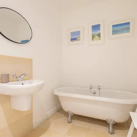 Appartement Host & - Bond End